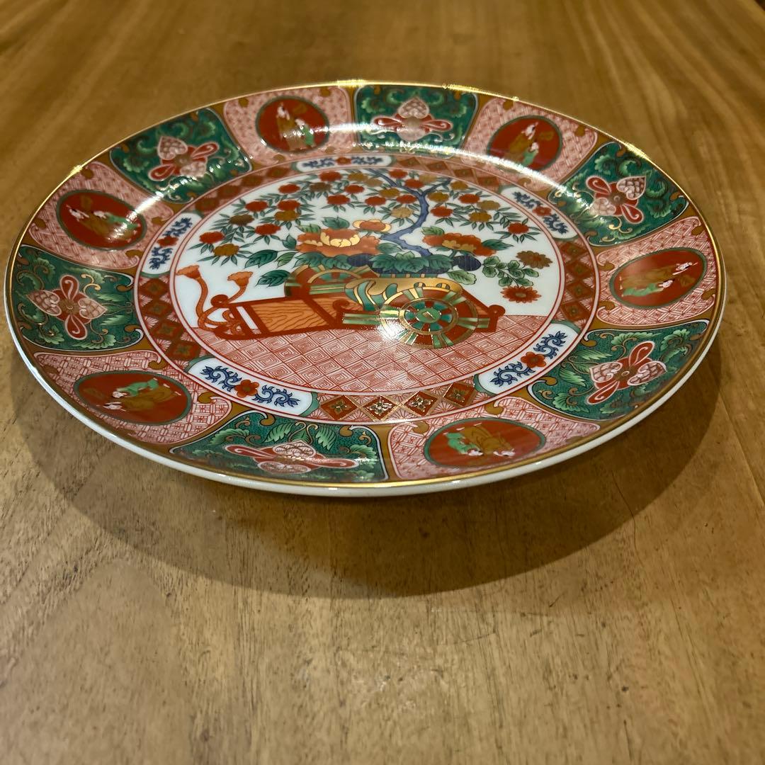 有田焼　古伊万里　裏面春画飾皿　赤絵　大皿