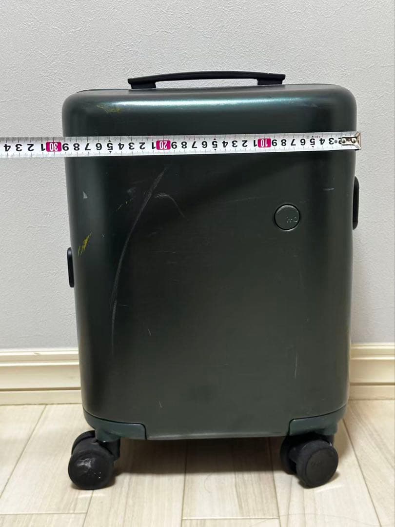 ITOスーツケース小型　サイズ: 45x30x24CM 機内持ち込み可