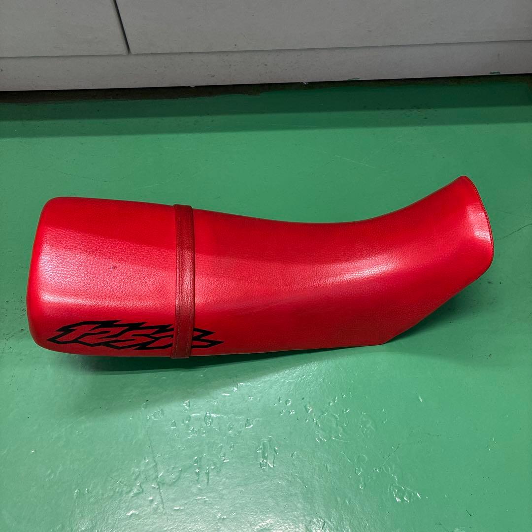 ホンダXLR 125Rシート