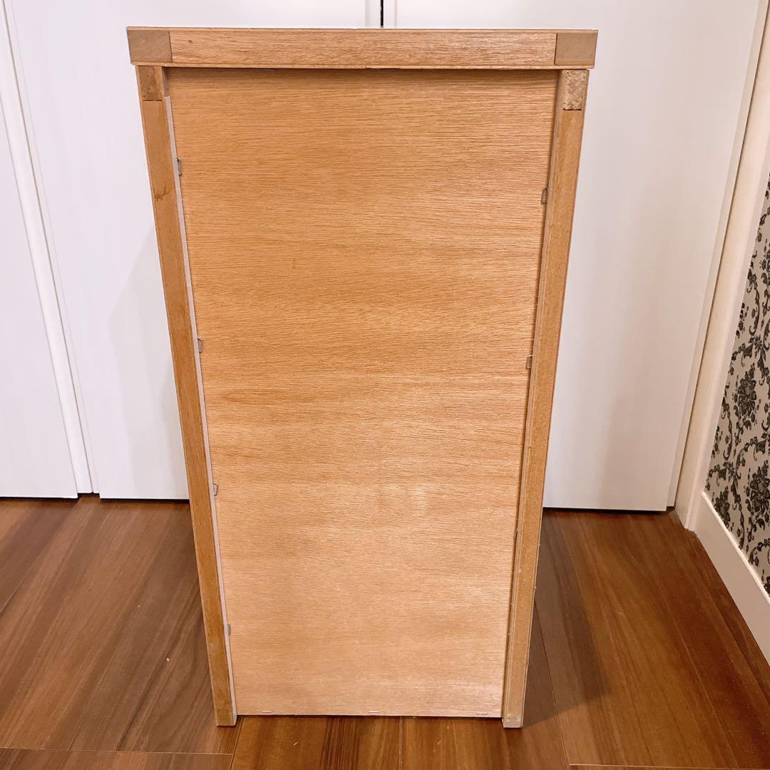 平成レトロ　ポップなカラーの小棚