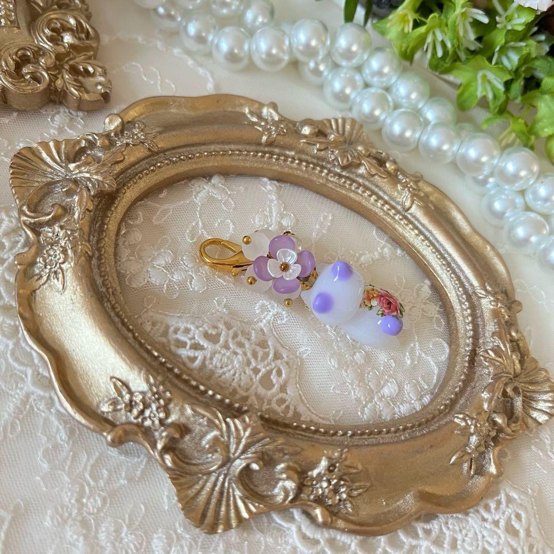 ฅ❤️ レジン　ねこ　花　チャーム　パール　ハンドメイド