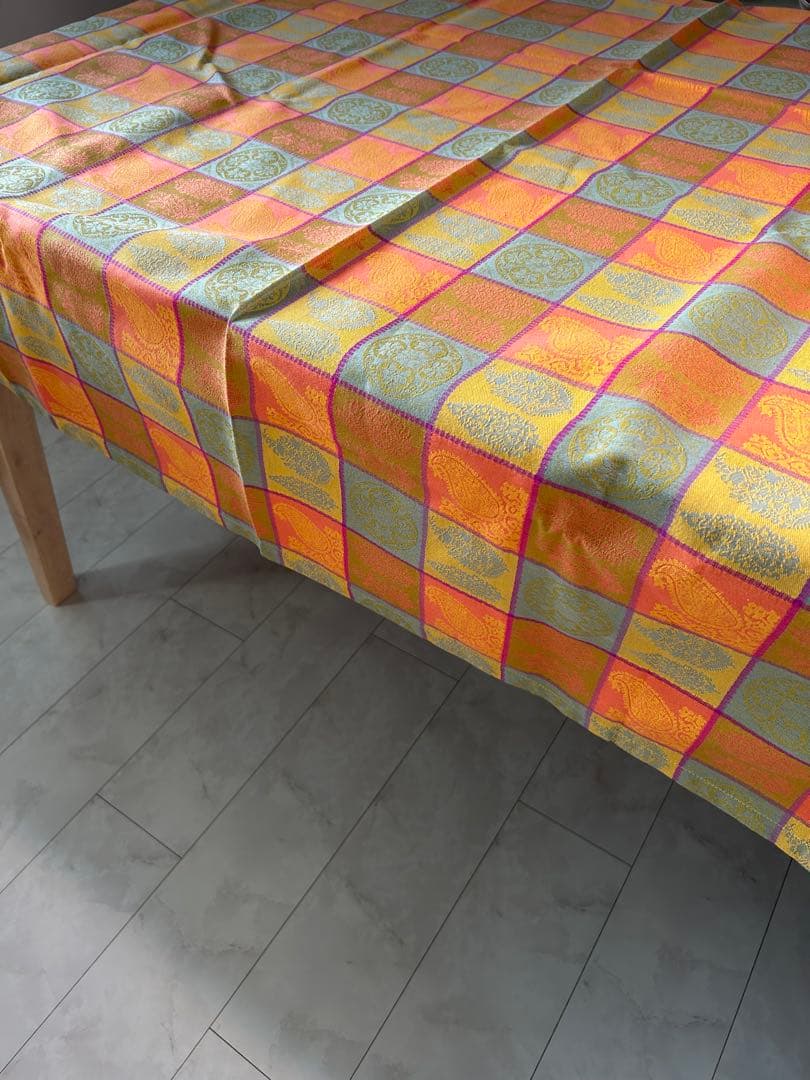 Jacquard ペイズリー チェック テーブルクロス