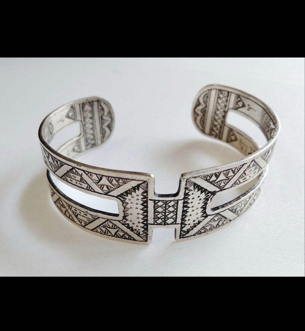 トゥアレグ バングル