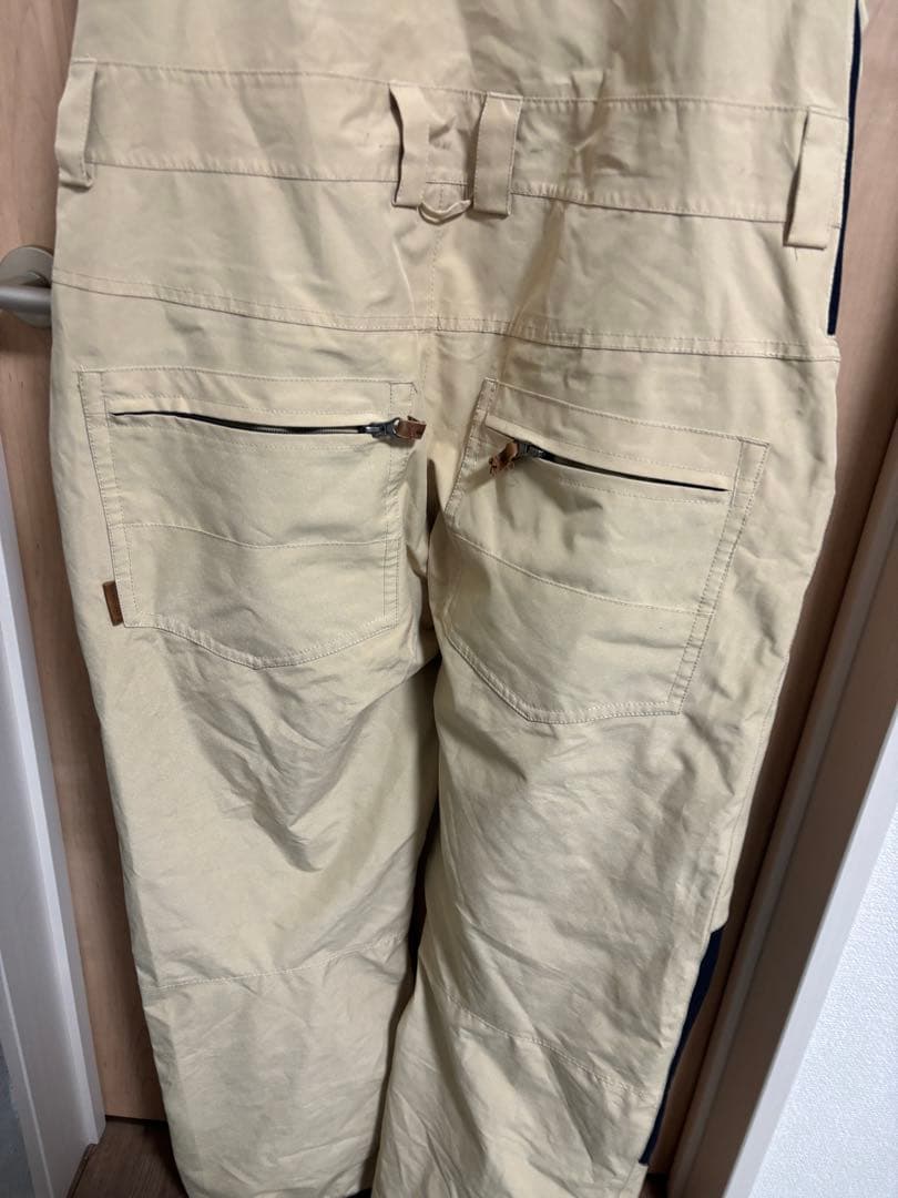 クイックシルバー　ビブパンツ　メンズ　Mサイズ オシャレ　ウェア