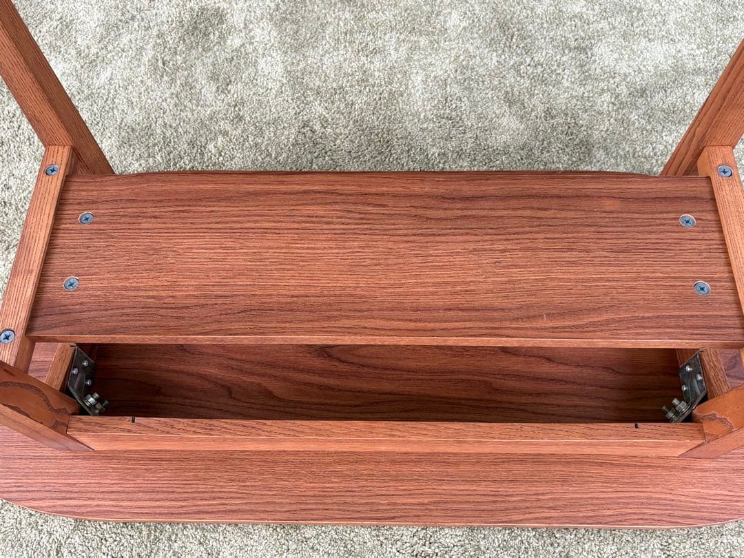 unico ウニコ  クルト カフェテーブル オーク突板天板 北欧風