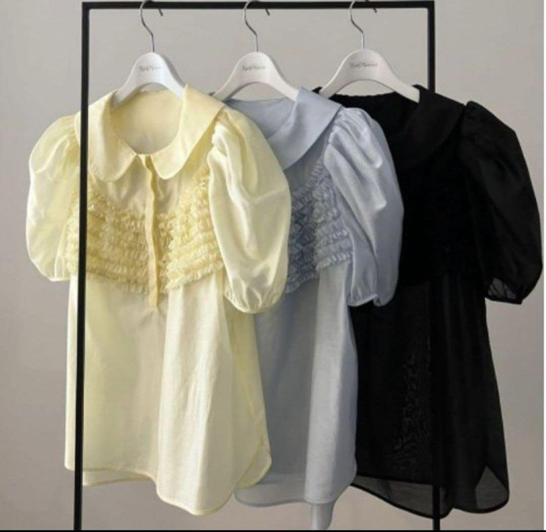 極美品　ロージーモンスター　シアーミニフリルブラウス　ライトブルー　洗える