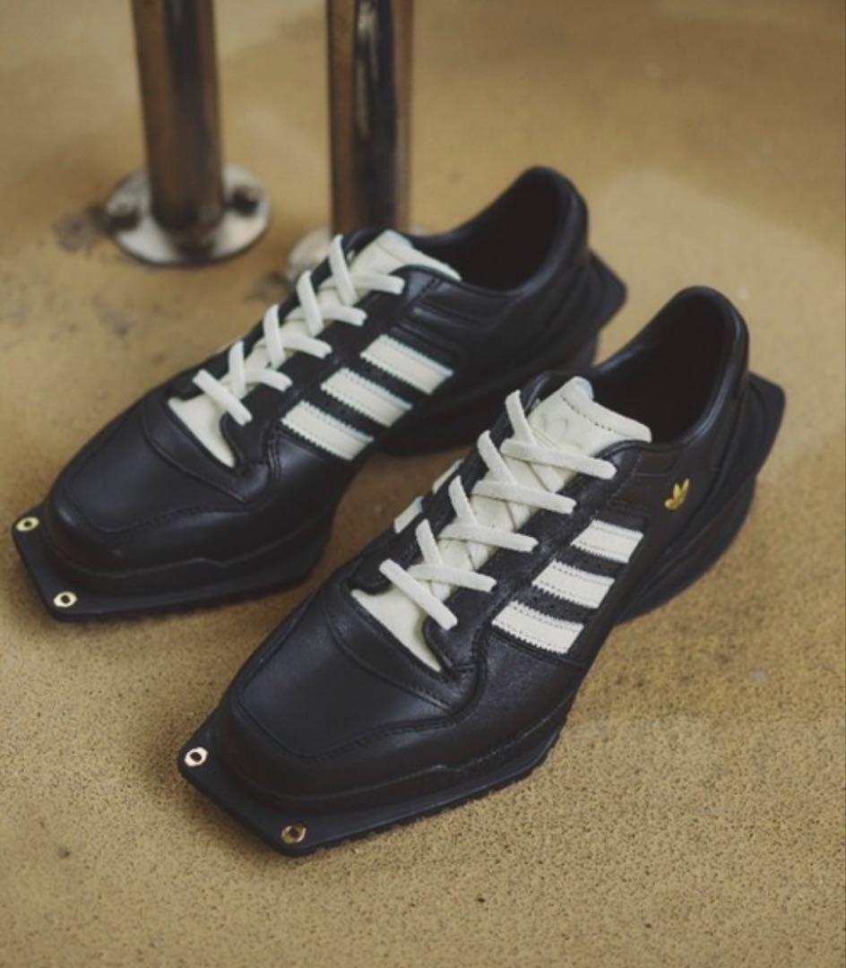 スニーカー FORUM SQ W JP9073 フォーラム キュビズム ブラック