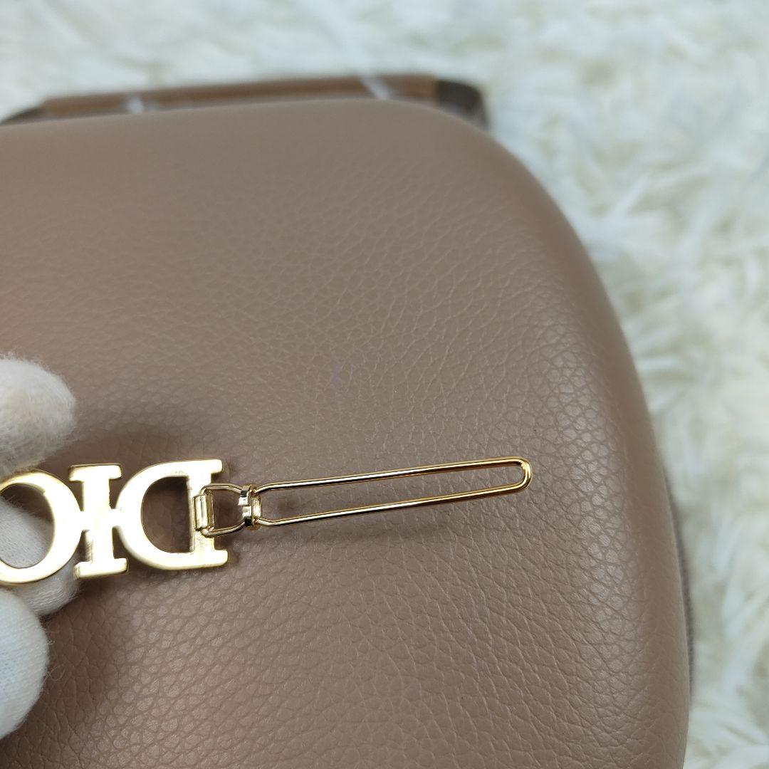 本日限定価格　Dior　ディオレボリューション バレッタ　ヘアクリップ