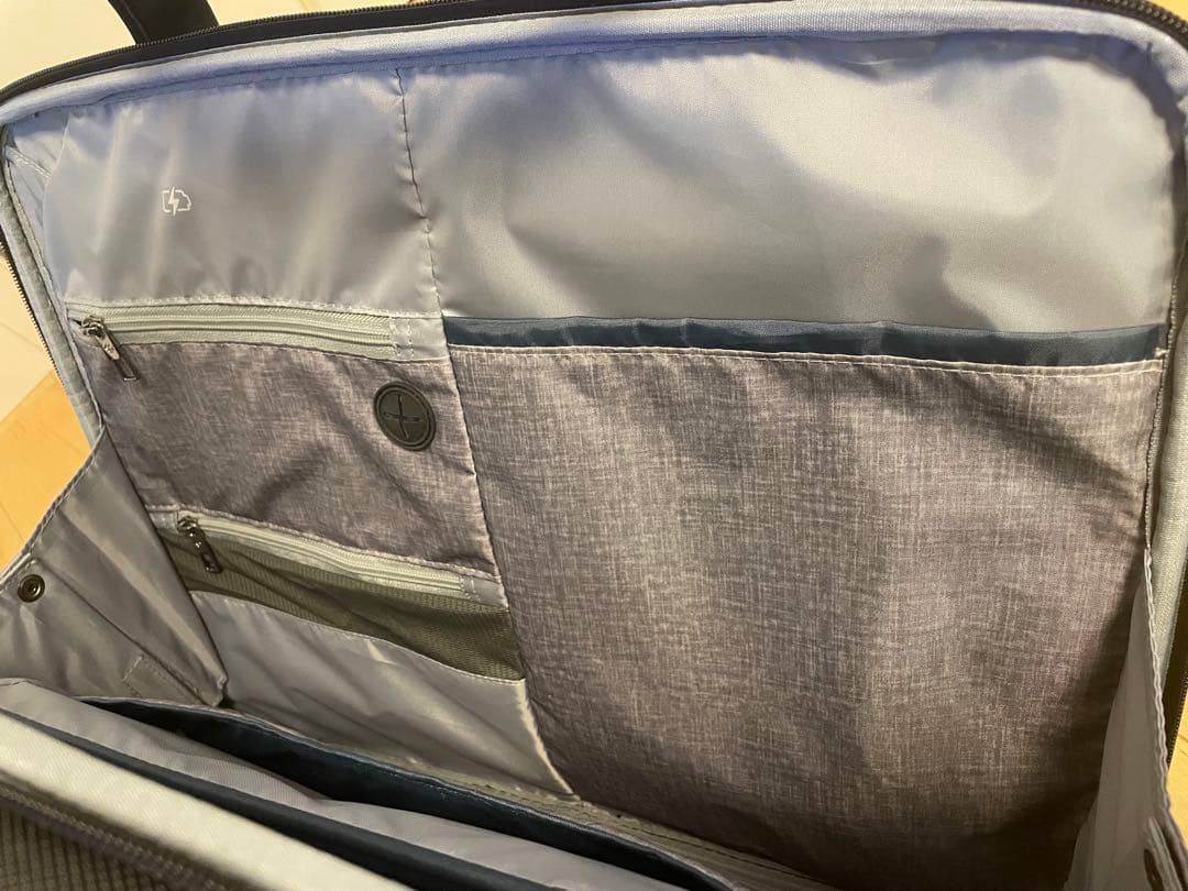 samsonite キャリーケース ブラック 2輪