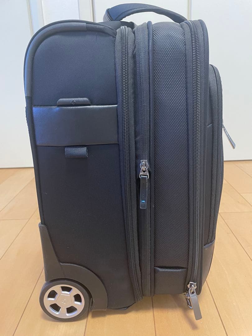 samsonite キャリーケース ブラック 2輪