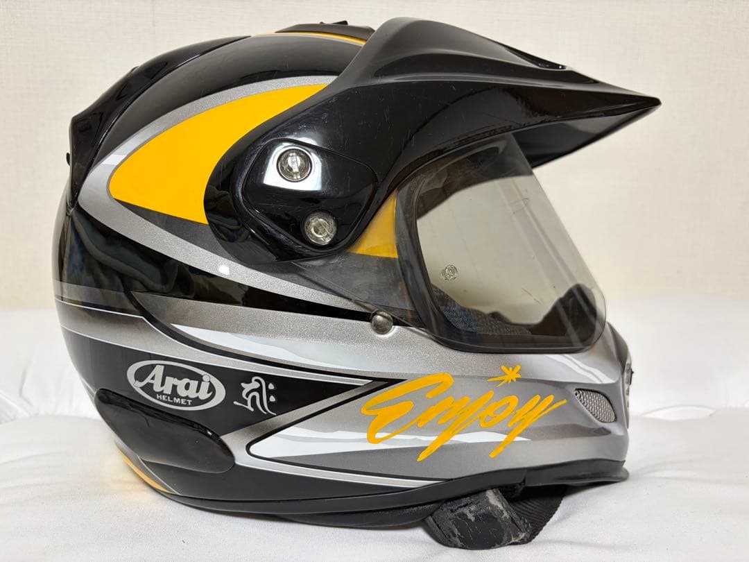 Arai アライ　ツアークロス2ラスター　ブラック／イエロー　Mサイズ57～58