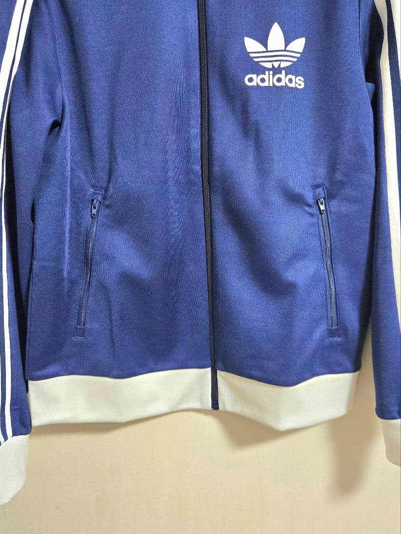 お*ん様 adidas　ベッケンバウアー トラックトップ