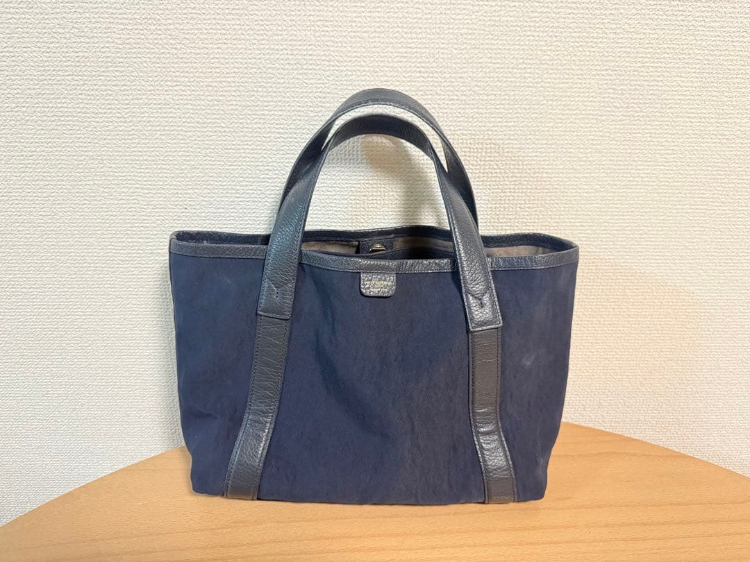 ペッレモルビダ ミニトートバッグ TE011N ネイビー