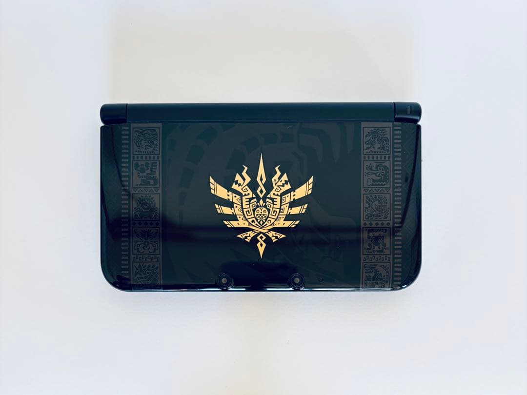 任天堂3DS LL モンスターハンター4スペシャルパック ゴアマガラ ブラック