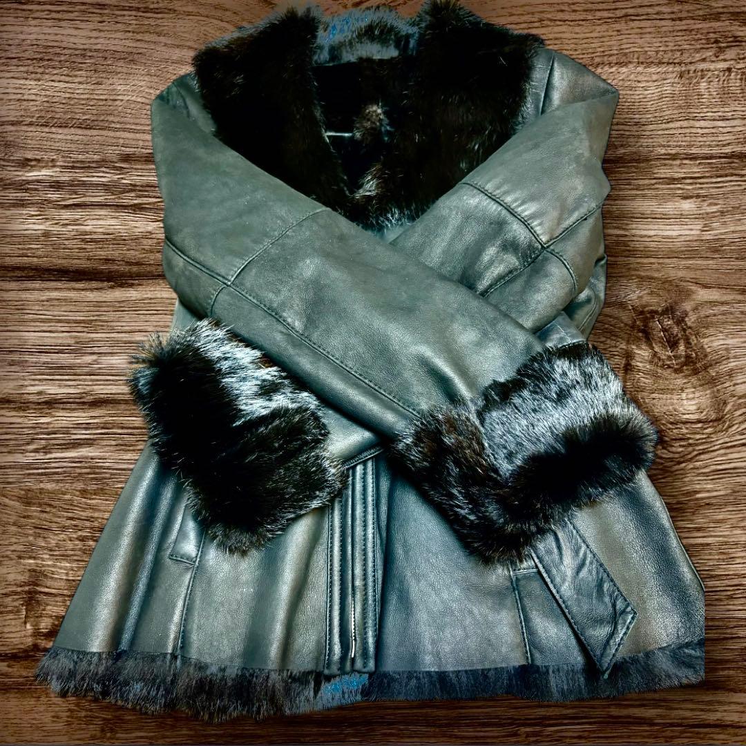 ✴︎LyoN✴︎ラビット革・毛皮ファー付きレザージャケット