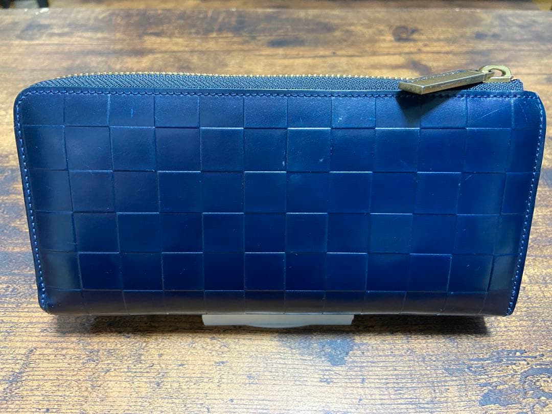 COCOMEISTERチェスボード・クイーン　ラウンド長財布 メンズ コードバン