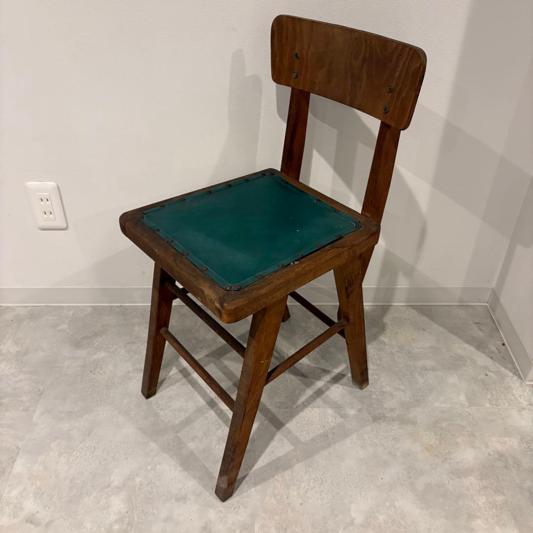 作業用チェア　ワークチェア　図工室　レトロチェア　緑　レザー　木製