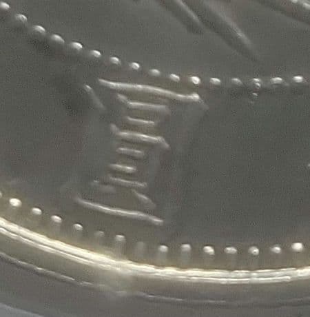 旧一圓銀貨