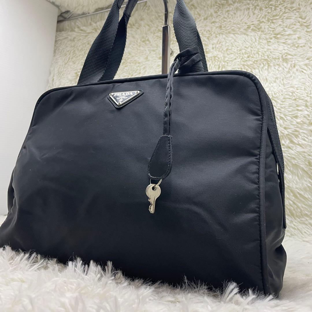 PRADA プラダ ハンドバッグ ナイロン 三角ロゴ ボーリングバッグ 鍵付き