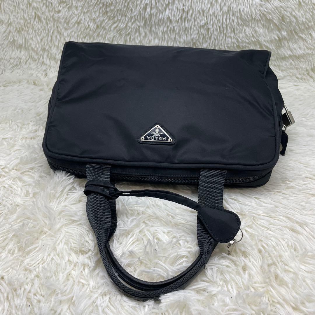 PRADA プラダ ハンドバッグ ナイロン 三角ロゴ ボーリングバッグ 鍵付き