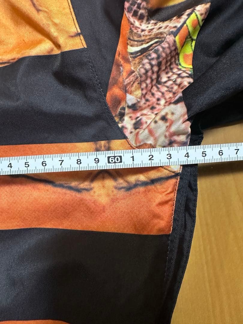 VOLCOM 柄フード スノーボードウェア スキー