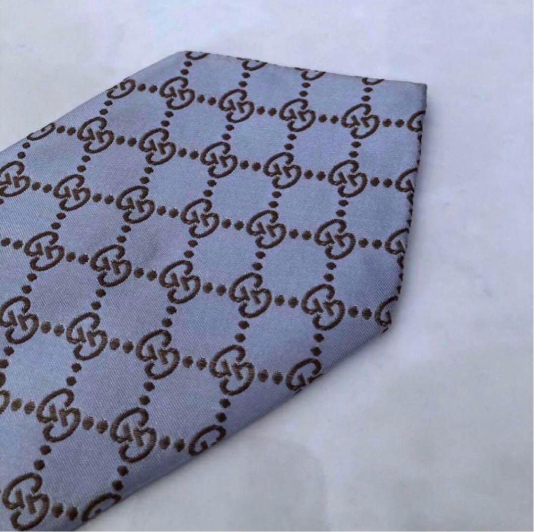 美品　GUCCI ネクタイ　GG柄　総柄　シルク100% 水色×シルバー