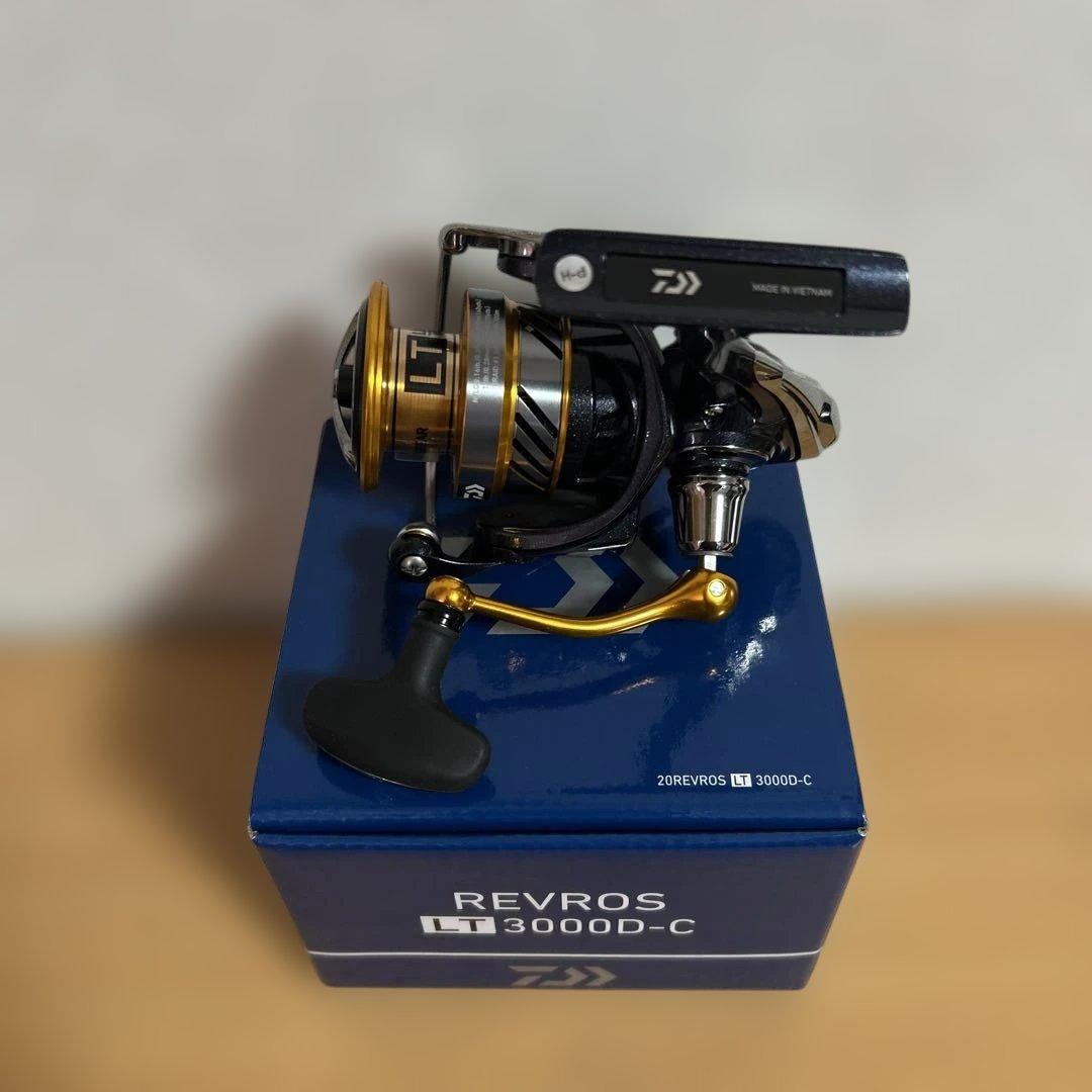 ダイワREVROSリール
