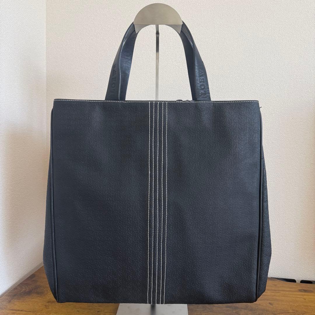 ロエベ　リピートアナグラムトートバッグ　ブラック　A4可　PVC 総柄　ロゴ