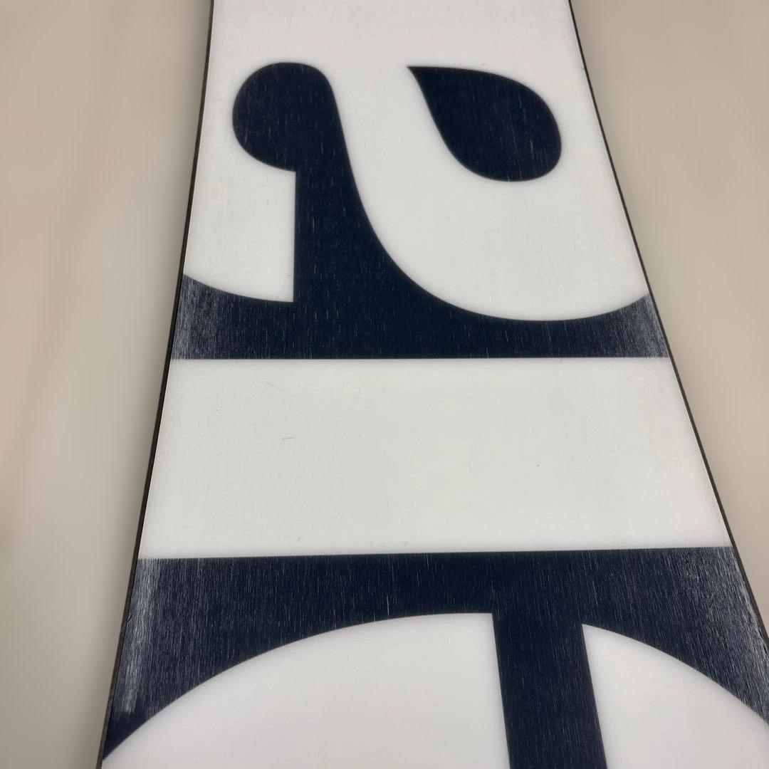 スノーボード　elan SPIKE 150 NYCデザイン