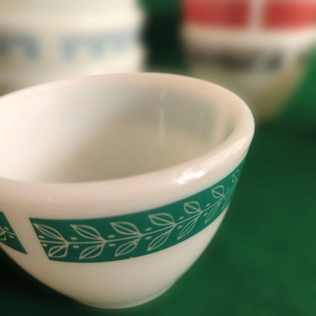 パイレックス コーニング ミルクガラス カスタードカップ 7個セット 1個欠け有