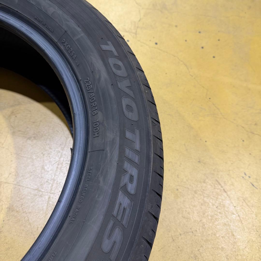 225/60R18 新型アルファード新車装着タイヤ