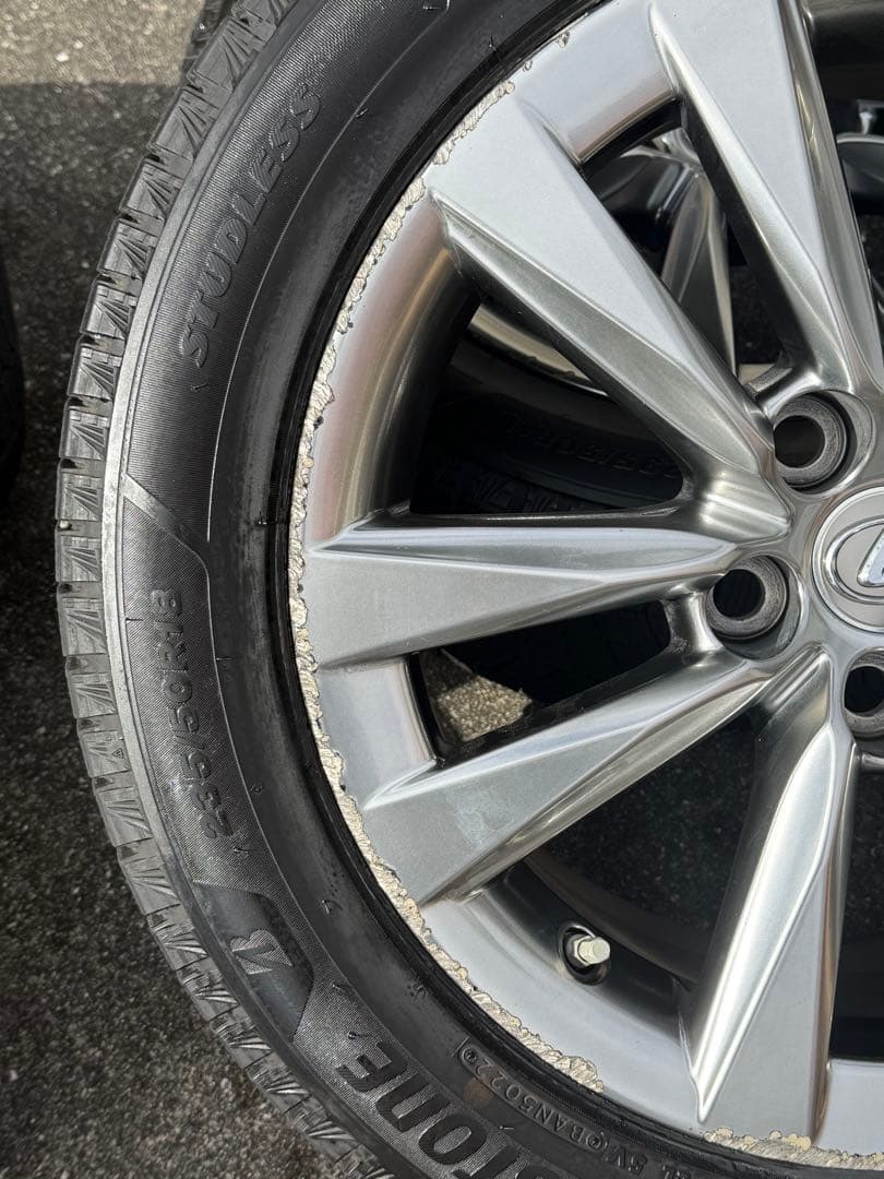 レクサスLS600h純正アルミ&B/Sスタッドレス4本空気圧センサー付き　専用‼️