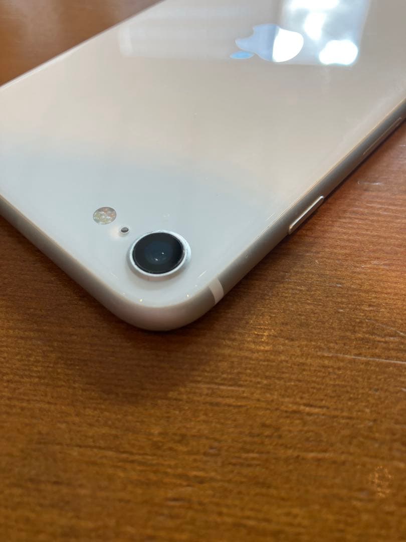 iPhone SE_2 64GB　Ｗｈｉｔｅ