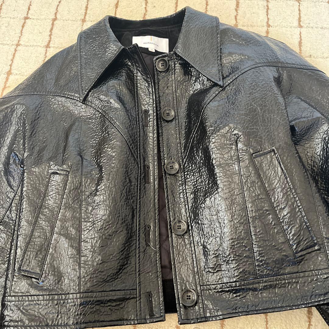 a*i様 黒いレザージャケット オーバーサイズ クロップド丈