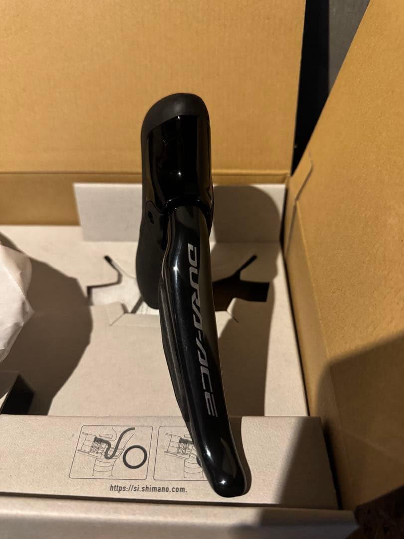 Shimano R9200系　stiレバー　左右セット