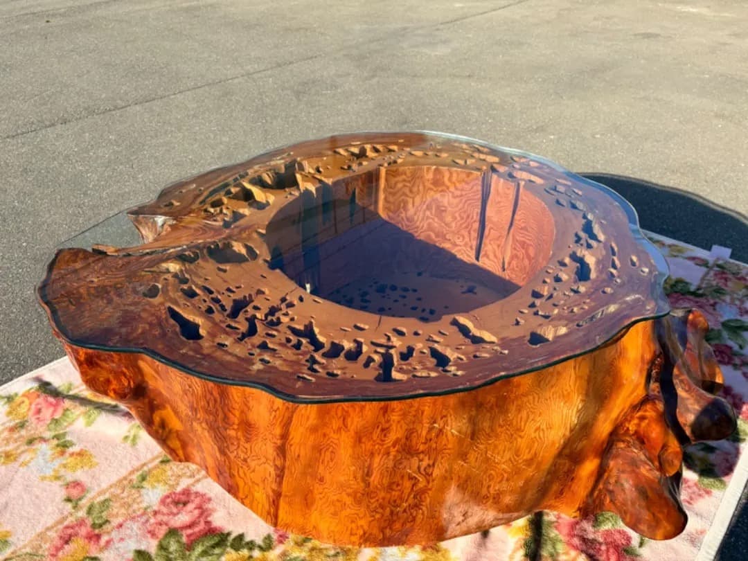 【希少】 屋久杉　センターテーブル　天然瘤　極上杢目　ガラス天板　厚さ30cm超