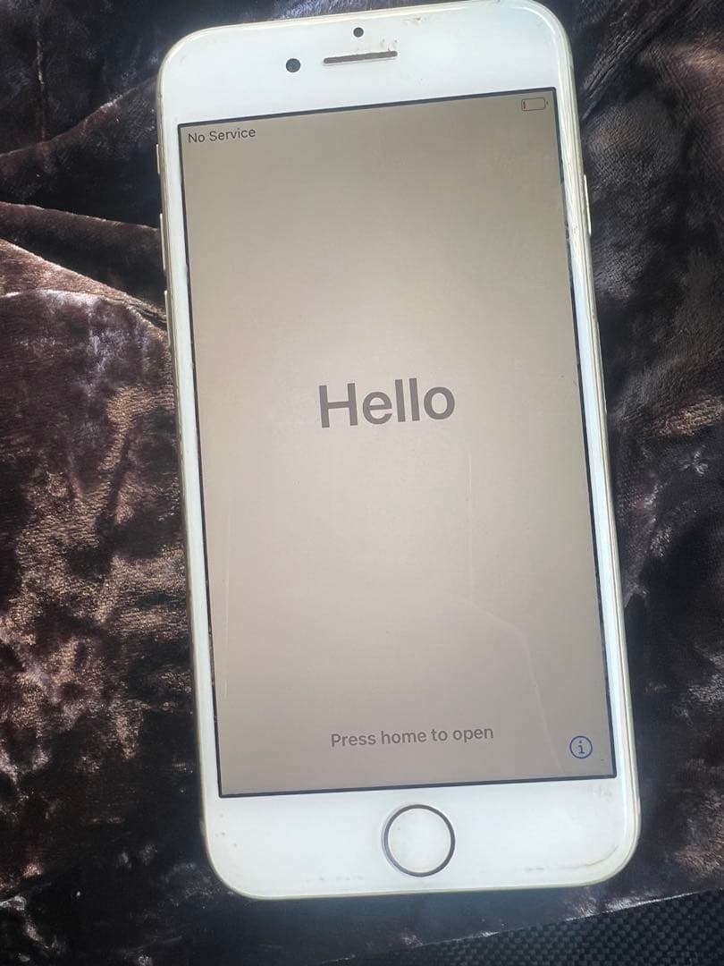 iPhone8 64GB 初期化済み