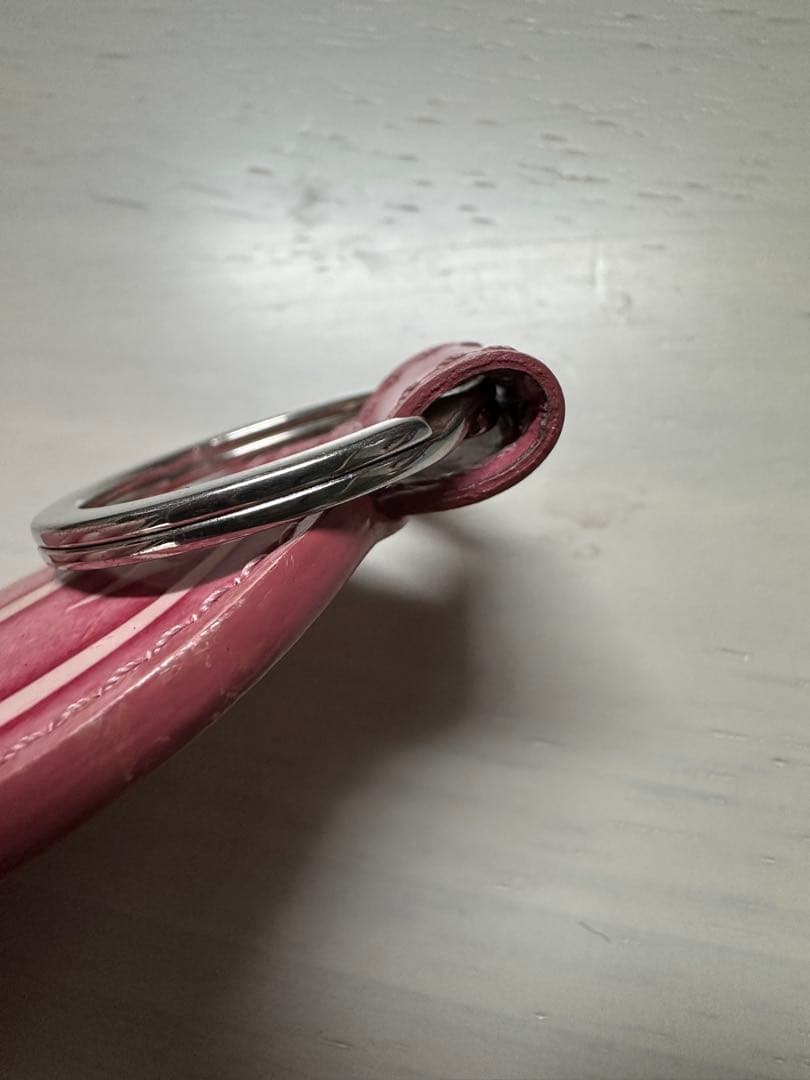 カルティエ　Cartier レザー　キーリング　ピンク　ハッピーバースデー