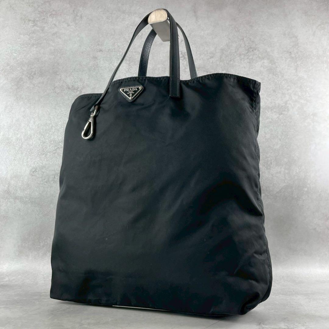 プラダ テスート　ナイロン トートバッグ ブラック 三角ロゴ　A4可　ブラック