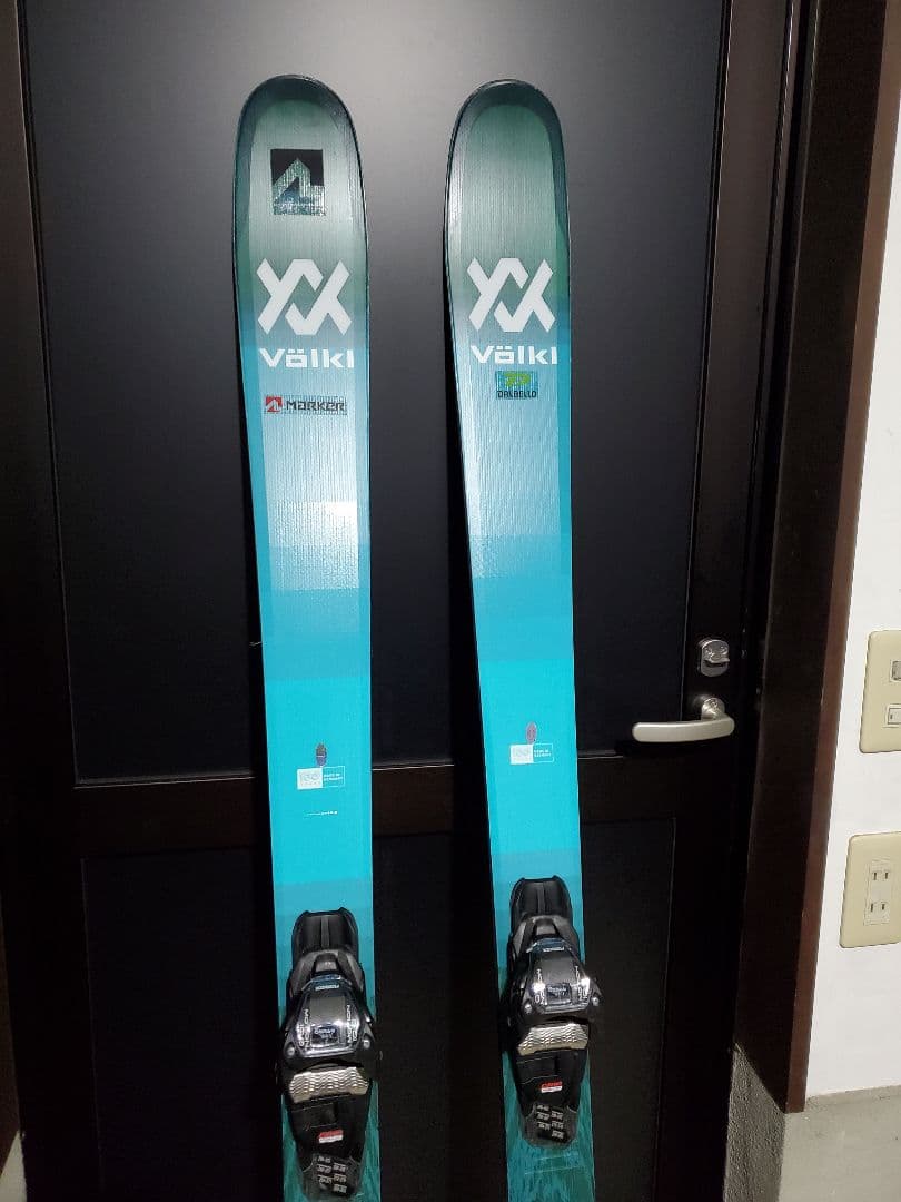 フォルクル ・オールマウンテン パウダー「ブレイズ８２」173ｃｍ