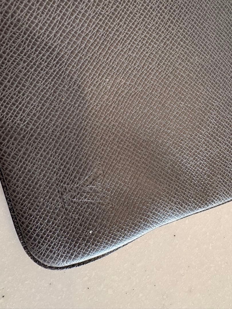 LOUIS VUITTON グレー メッセンジャーバッグ