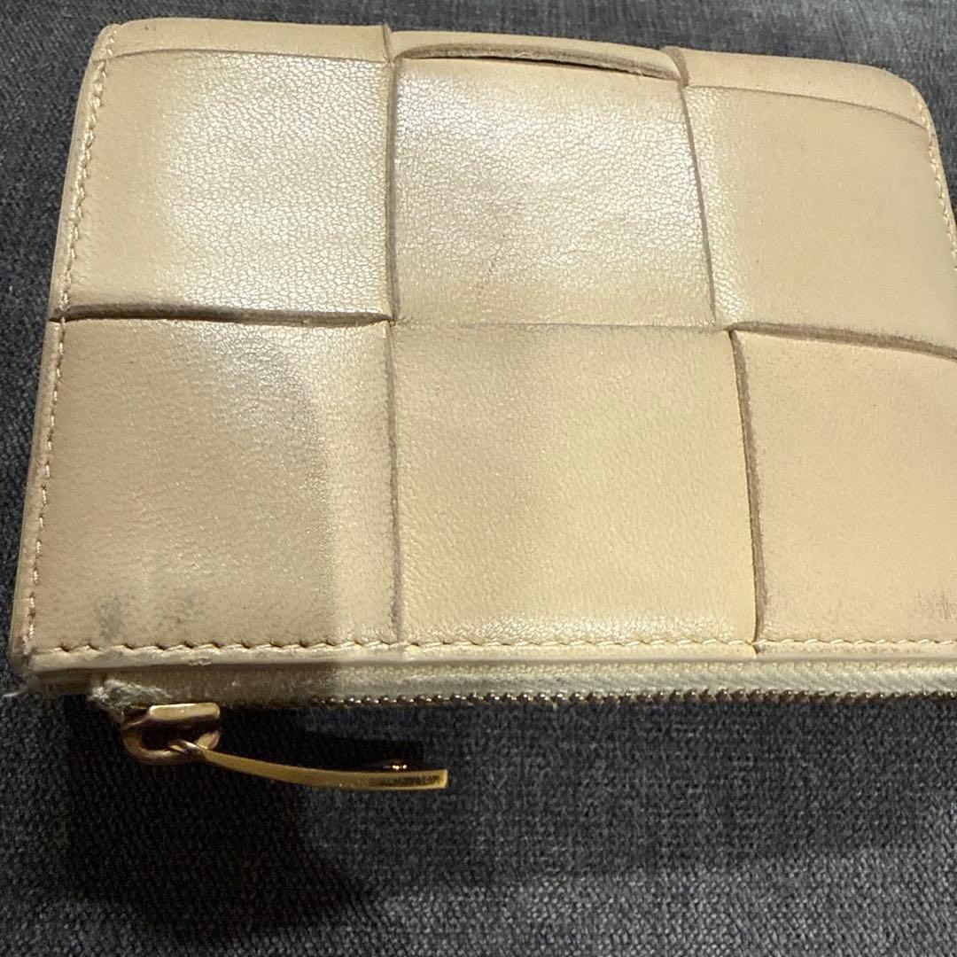 ボッテガヴェネタ マキシイントレチャート レザー 財布 ベージュ