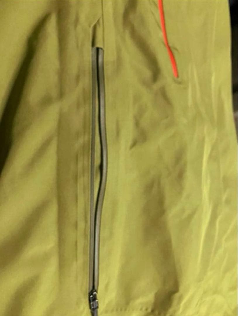 (M〜L)パタゴニア パウダーボウル(US-S)（GORE-TEXハードシェル）