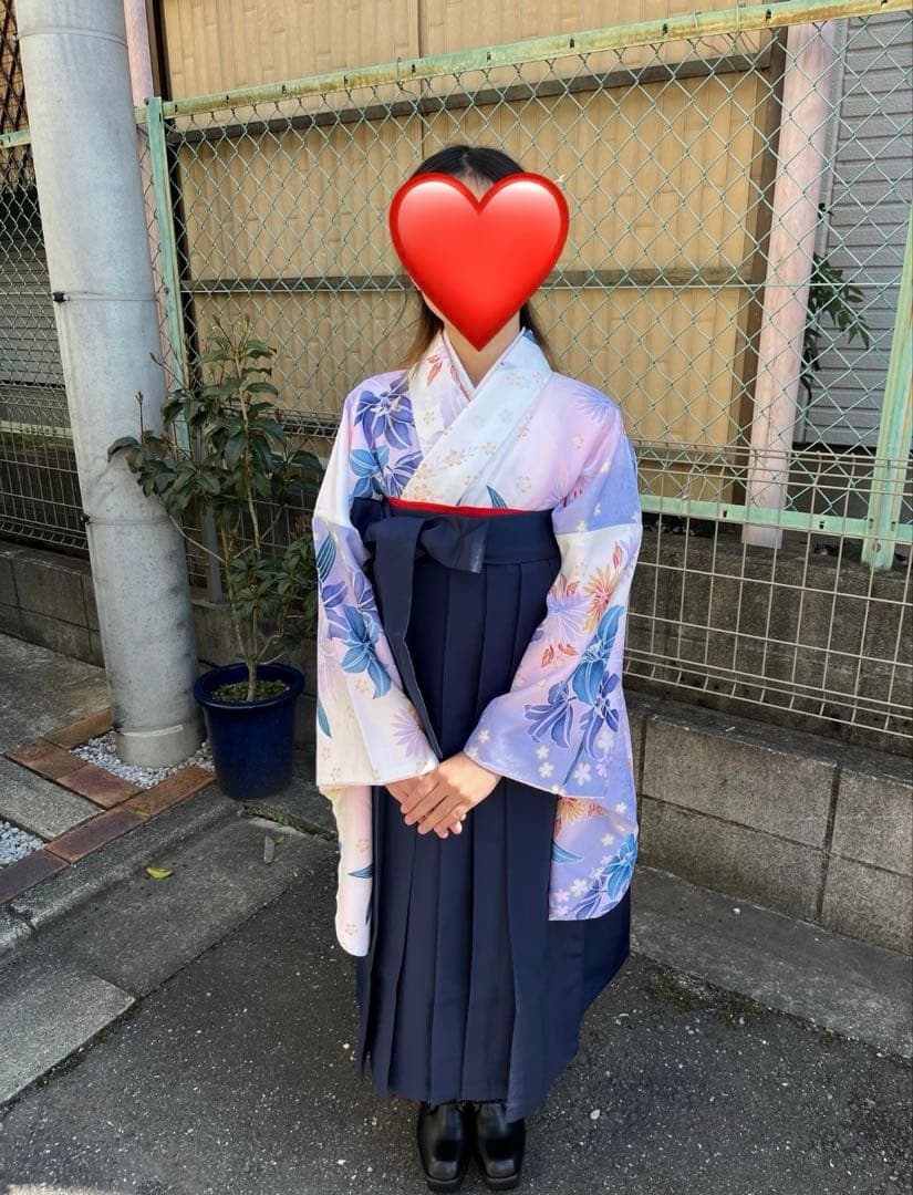 紫と白の花柄着物 身長130cm 重ね襟付き