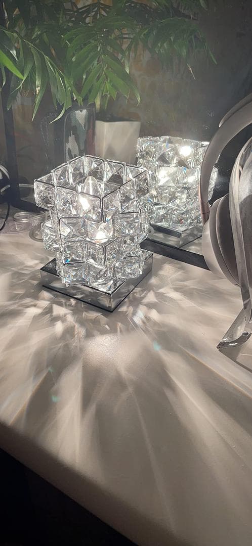 テーブルランプ ナイト まるでオーロラのような煌き クリスタル