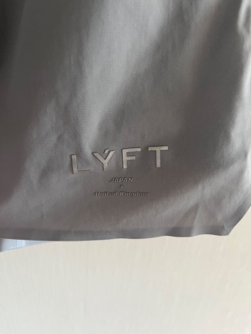LYFT グレーショーツ サイドポケット付き