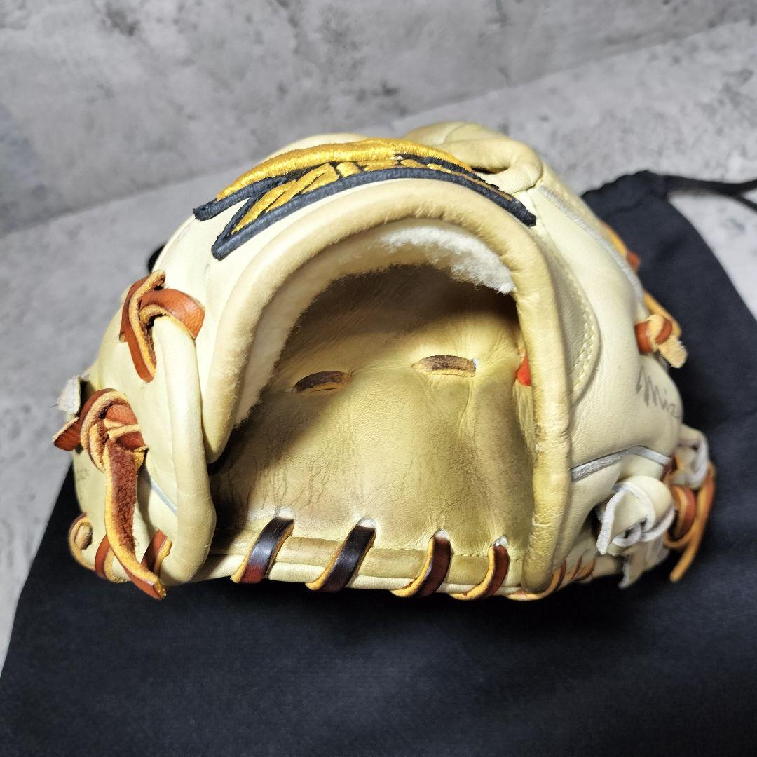 ミズノプロ Mizuno Pro プレミアムセレクション　日本製　軟式　内野手用