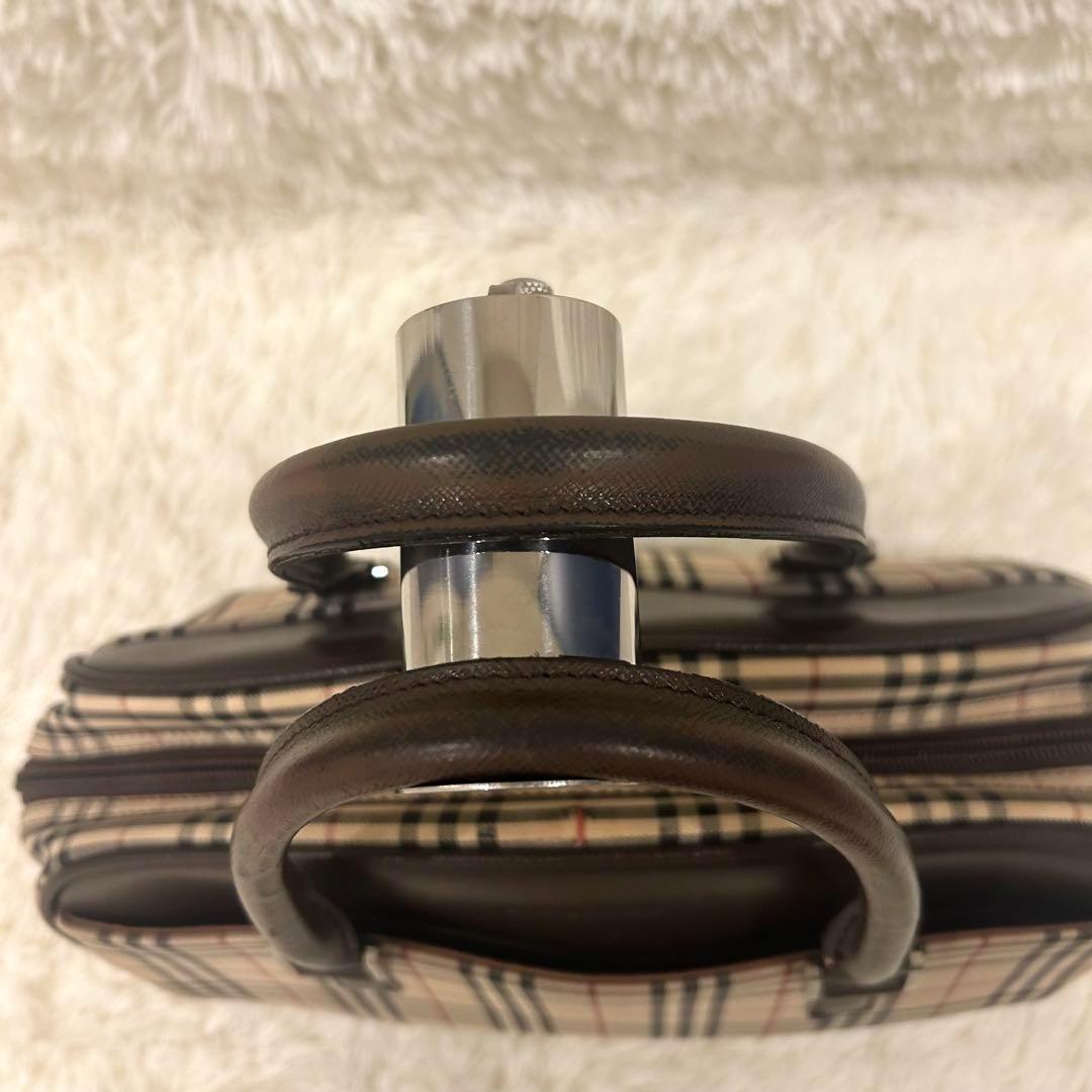 バーバリー　ハンドバッグ　ノバチェック　ミニボストン　ノバチェック　レザー