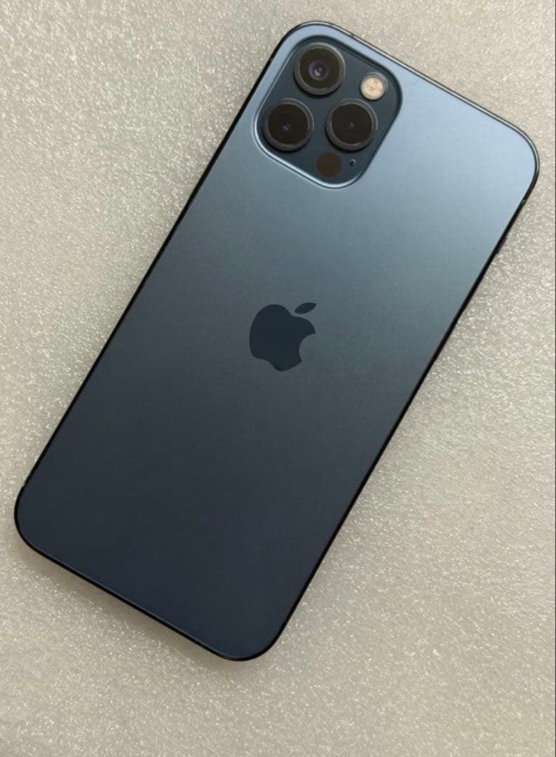 ビ*ズ様 Apple iPhone 12 Proバッテリー94%美品