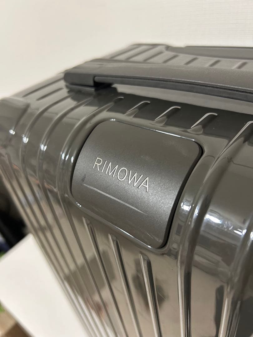 正規品★RIMOWA エッセンシャル　キャビン